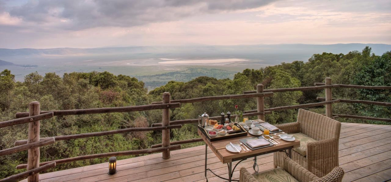 Ngorongoro crater lodge