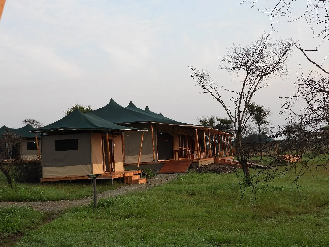 Camps & Lodges
